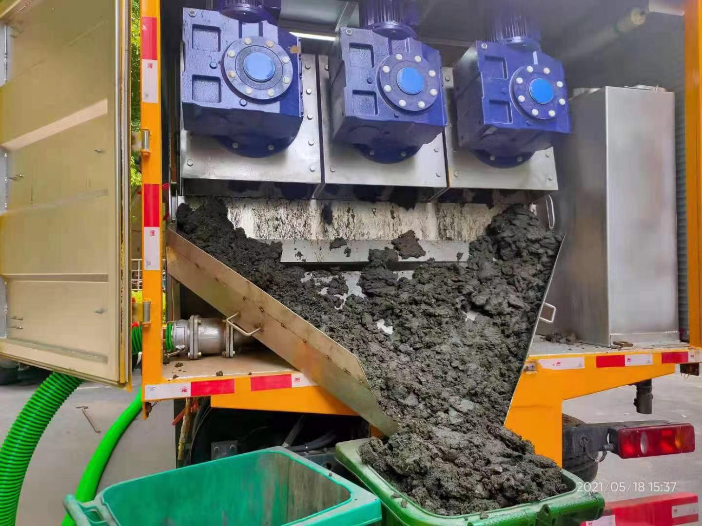 东川化粪池清掏城市维护站-泥浆净化干湿分离处理